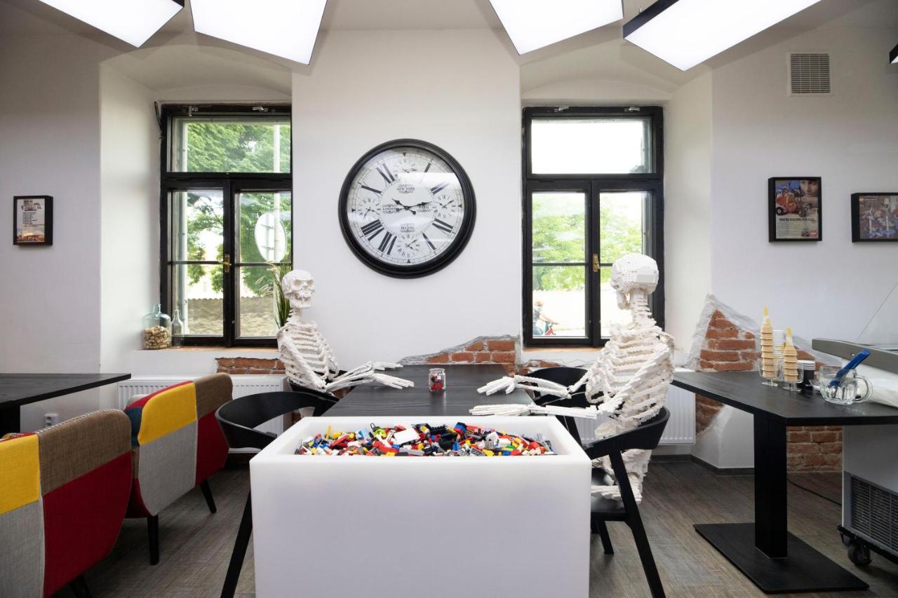 Hotel A Museum Of Bricks กุตนาฮอรา ภายนอก รูปภาพ